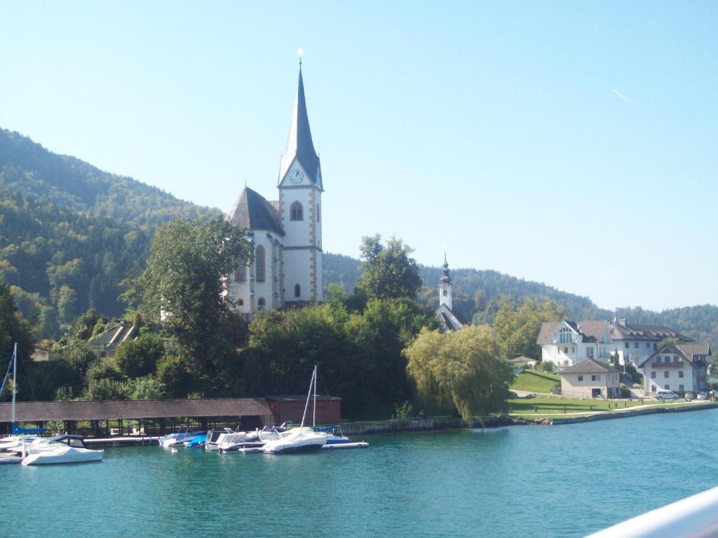 Lindenhof Villa Velden am Wörthersee Dış mekan fotoğraf